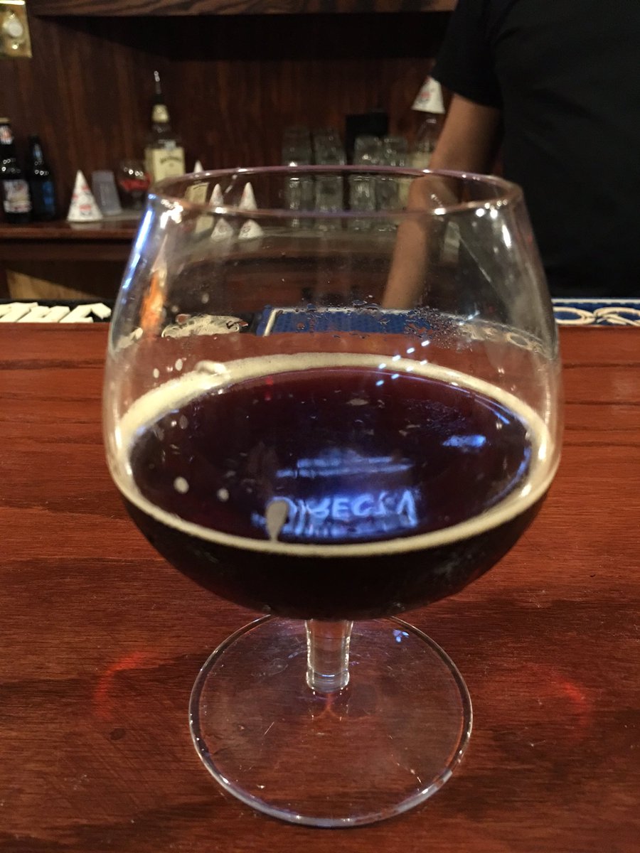 DOUGsoFR3SH's tweet photo. I'm loving this Divine Reserve 16. @SaintArnold https://t.co/fmsJhdbFIm