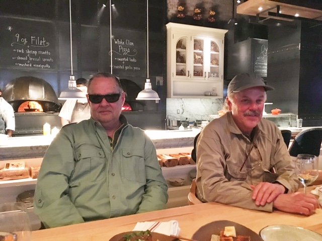 kurttaylor45's tweet image. Vegas baby..
At the Red Rock Casino with Mark Aiton, Ed Gutteling and Michael Duggan.. 
#FrontSight 
#AngelPark