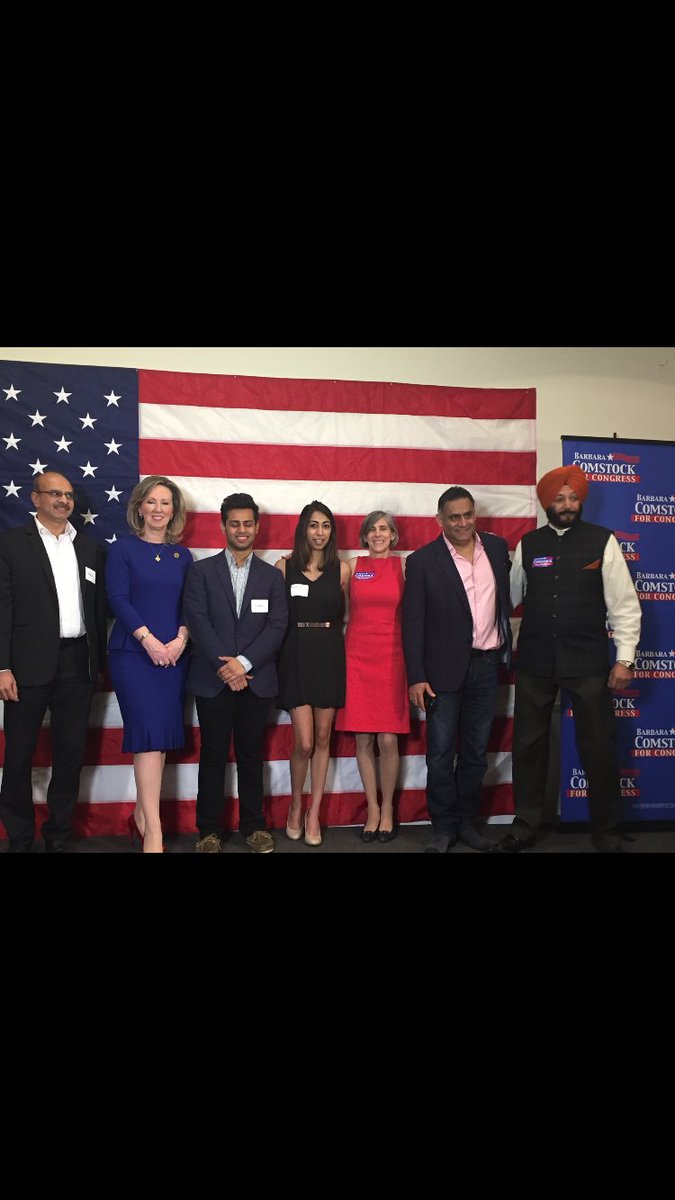 PuneetForSC's tweet photo. Huge turn out at 2016 Comstock for Congress Campaign kickoff with Hon. Frank Wolf! https://t.co/lXuVFbkZpw