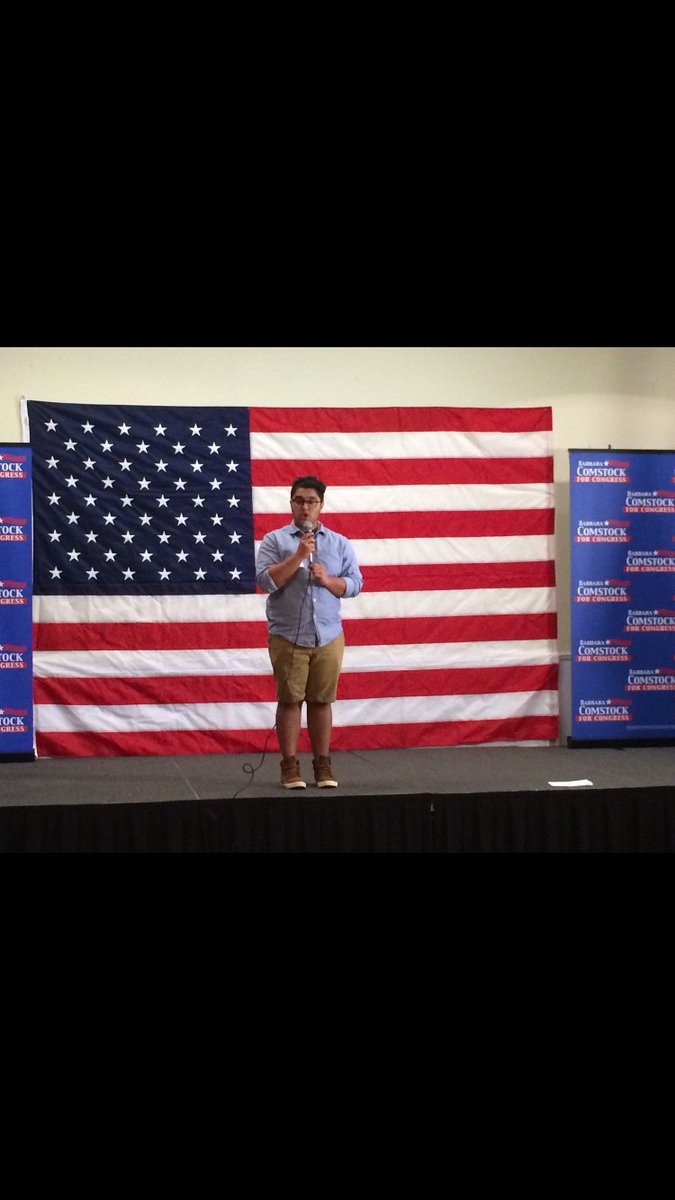 PuneetForSC's tweet photo. Huge turn out at 2016 Comstock for Congress Campaign kickoff with Hon. Frank Wolf! https://t.co/lXuVFbkZpw