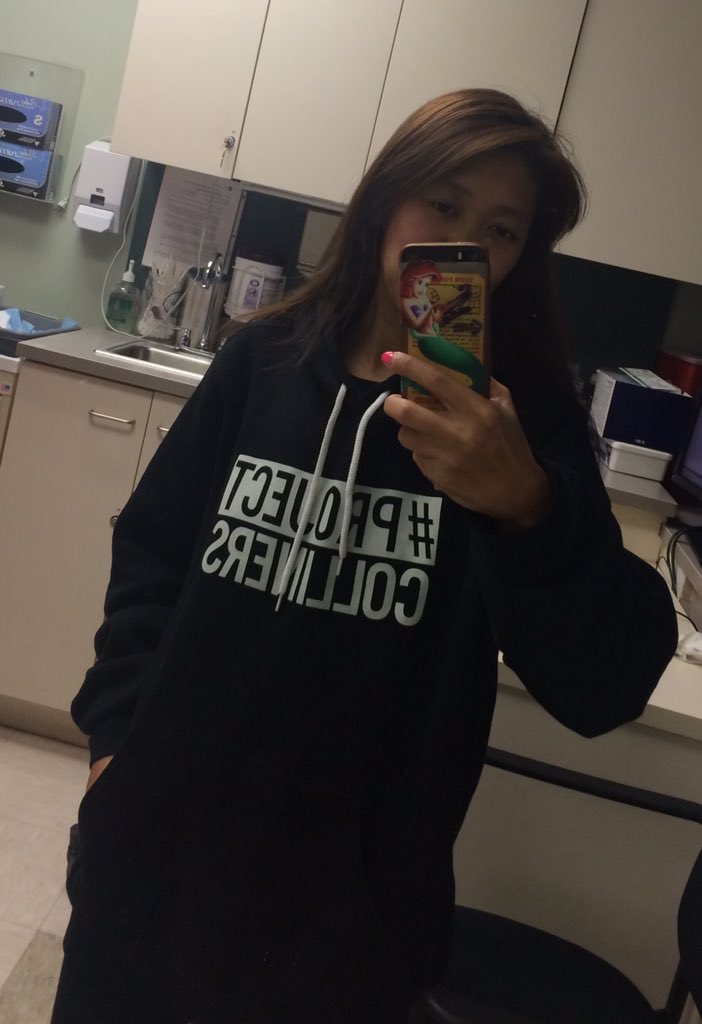 MyaMyax06's tweet image. @WeeklyChris rocking/representing my boy Chris Collins hoodie!! At the hospital ❤️👇🏻#nomakeup #projectcolliners