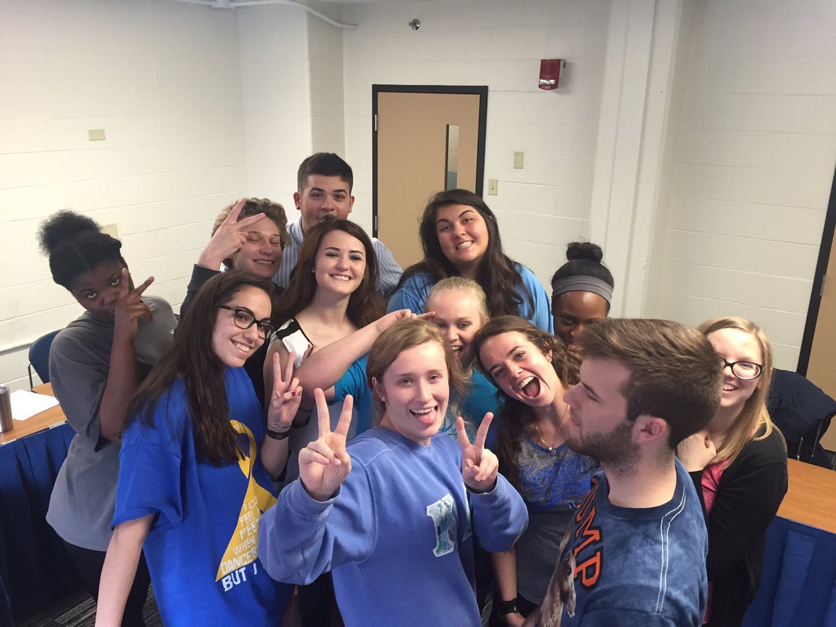 The Emerging Leader Institute class takes on the Magic Carpet Ride challenge!!