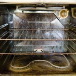 LaFlorSpices's tweet photo. Having trouble getting your oven clean? Baking soda and a little vinegar might help! https://t.co/k0bNmglXoP https://t.co/5Mwz4ADzcq