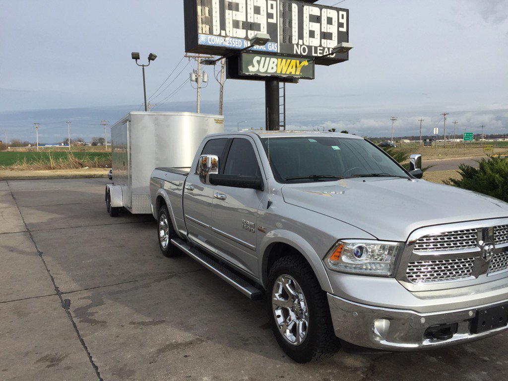 NickCooper_idm's tweet photo. Colorado here we come! #cabinbound https://t.co/gpED377upy
