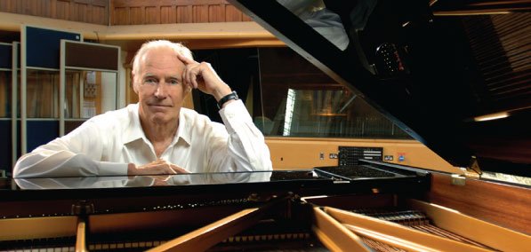 Downtown salutes music legend Sir George Martin: goo.gl/6SFwtY