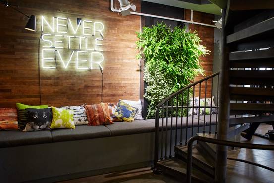 social_trader_'s tweet photo. WeWork Raises New Financing https://t.co/8E1fF4P64A #WSJ https://t.co/NCWuRTgjIh