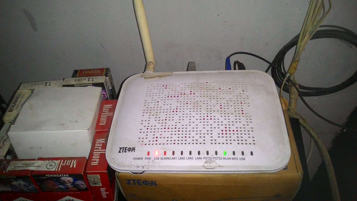 NDA_tegar's tweet photo. Lost connection lg indihomenya  kira2 brp hari lg harus nunggu blm sebulan dah gini lg https://t.co/eX8wtyp2JY