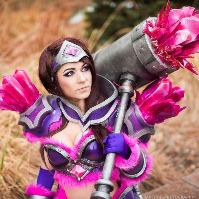 Watch Danielle Beaulieu's leaked NSFW photo on TwXstars
