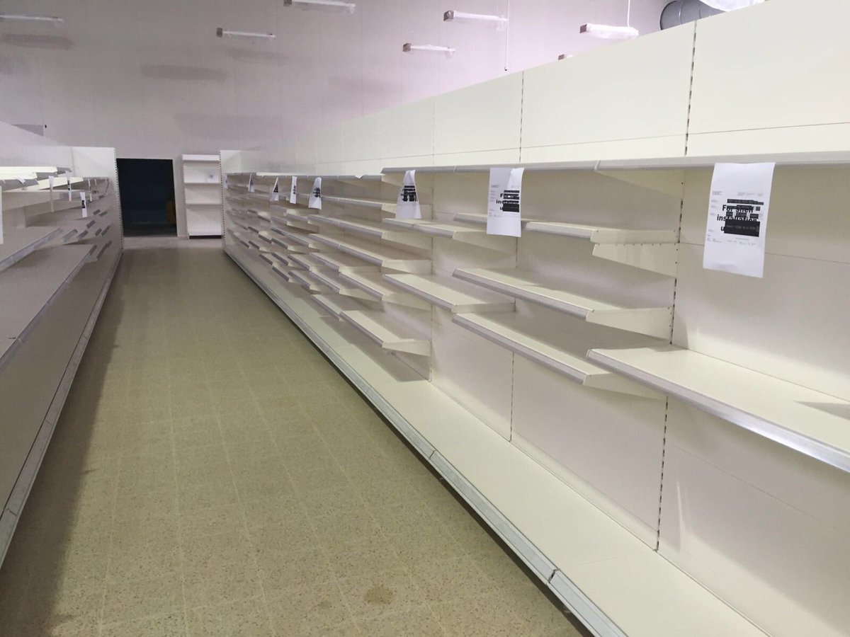 Great progress being made in our new Bicester Superstore. 5 weeks until opening , great management walk round today.