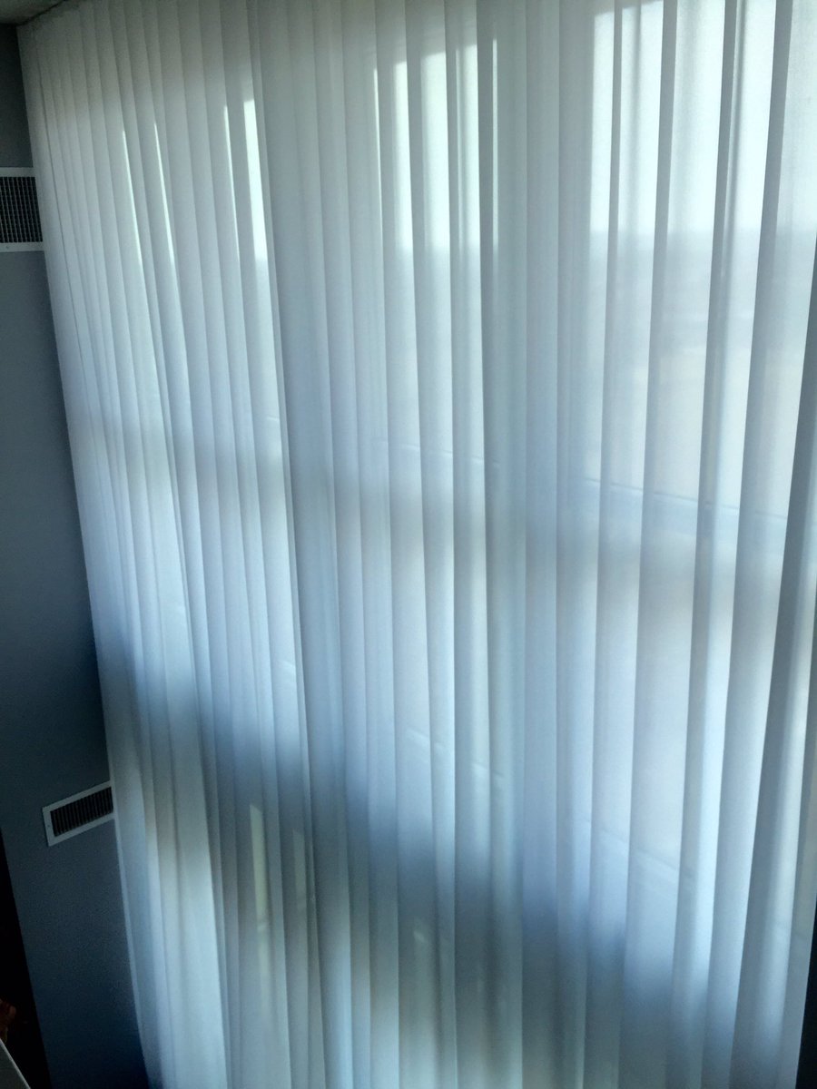 MSD_Toronto's tweet photo. Lofty sheers looking pretty good 20 feet high ! Tough install ! https://t.co/7DyZVdbJsB