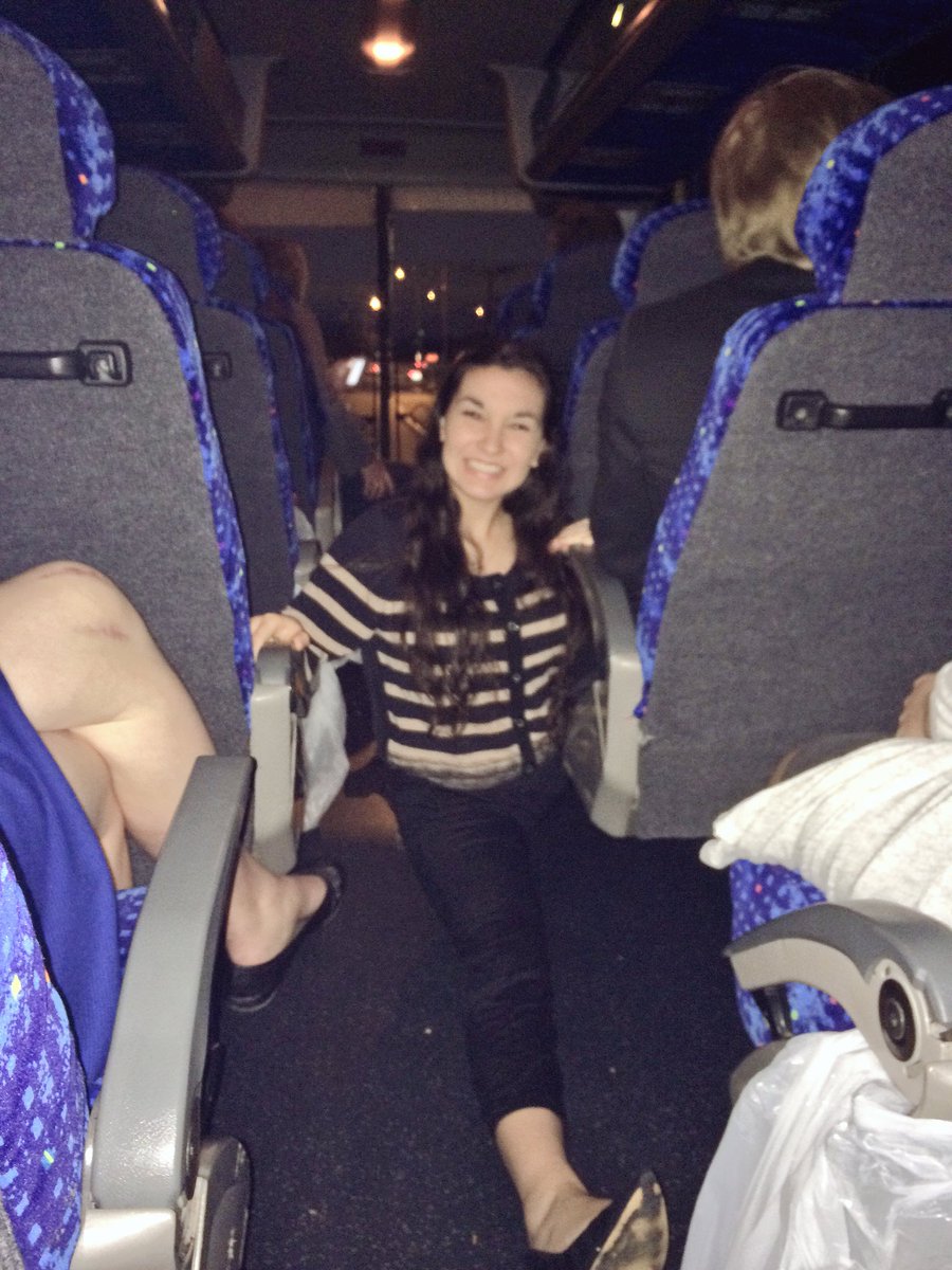 BrittSplits's tweet photo. State splitz #TFAState2016 #blessed #hungry #SecretSauce #InternationalWomensDay #heels #kyliejennerlips #splitting https://t.co/mGq1bY5QIi