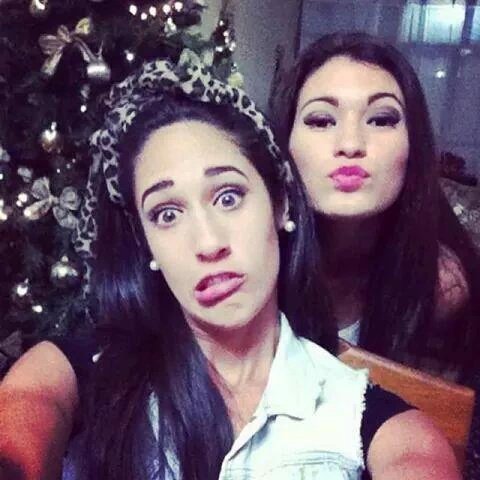 Tepa_Fans's tweet photo. Tefa en navidad !!
My beautiful princess !! https://t.co/u84sN1CCK0