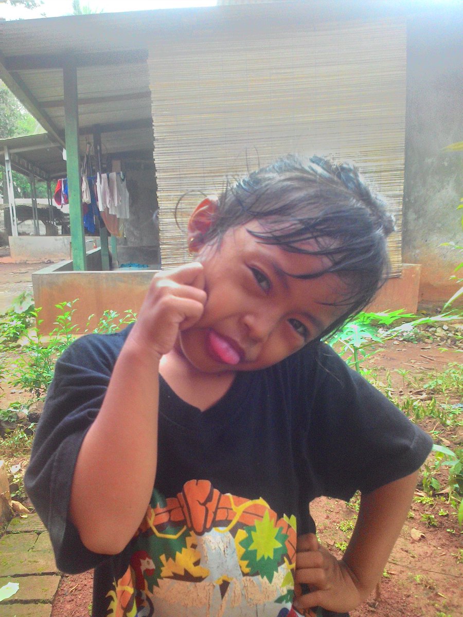 KeyminM's tweet image. penyemangat tuk cari duit...bidadari kecil ku,,,ayah sayang adek