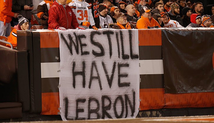 CdJrqjpW4AAUzmA.jpg:large