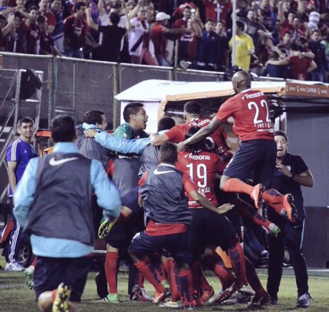 DeyaCCP's tweet photo. Una imagen vale mas que 1000 palabras 🔵🔴 👌🏼 https://t.co/VGyxF7bJcW