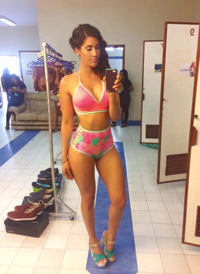 SteffanyVigil's tweet photo. Una fotito antes de #VEX 😘 buenas noches ✌ https://t.co/aRZV2R73BT