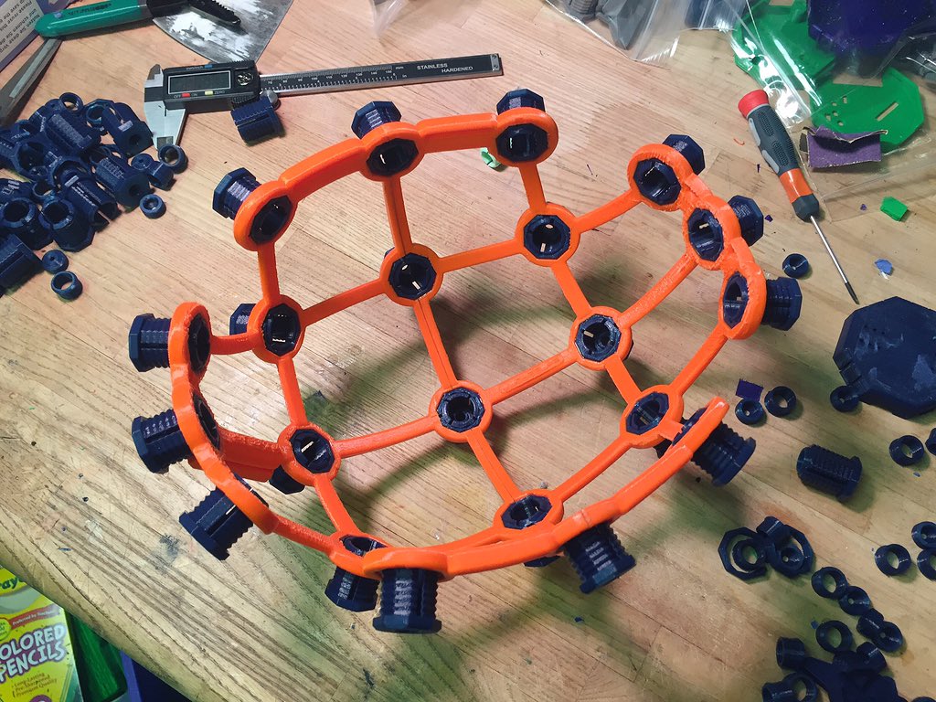 ConorRussomanno's tweet image. ⚡️ It&apos;s An @Ultracortex Day ⚡️
⚡️  #3dprinting #EEG #BCI ⚡️