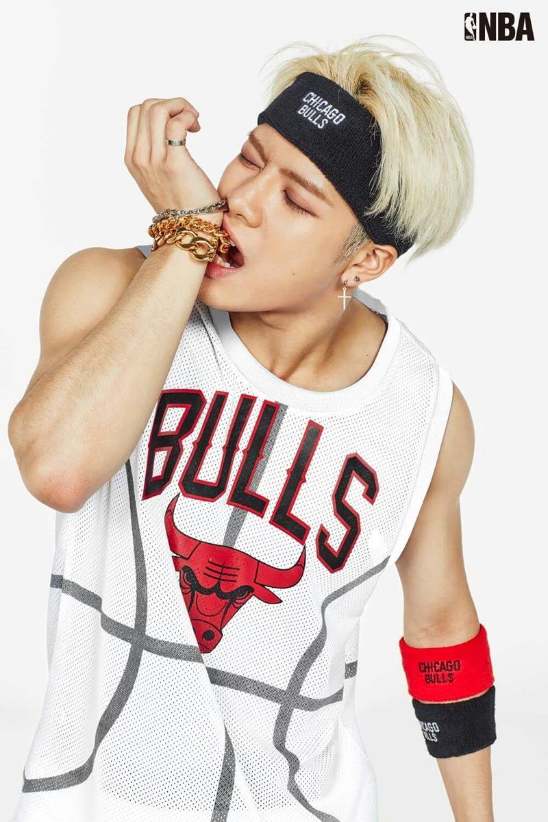 iammrsKIM's tweet photo. #NBAstyle or morelikely #JacksonStyle https://t.co/pQamp6XAht
