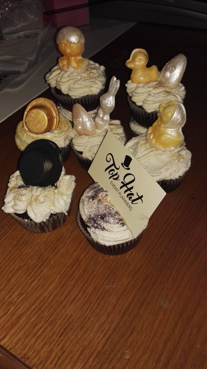 Koster_R's tweet image. Check our latest Easter Cupcakes. Order yours today.