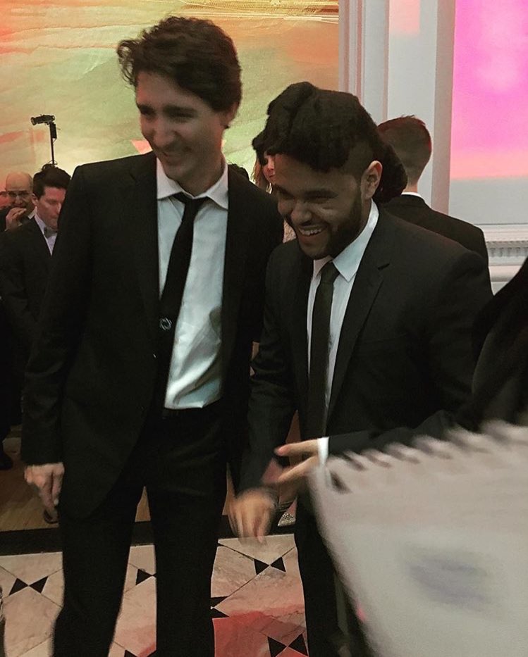 angelsarinka's tweet photo. MY 2 FAVS IN ONE PIC β€οΈβ€οΈβ€οΈβ€οΈ #hubby1 & #hubby2 https://t.co/He0fvfX2g9