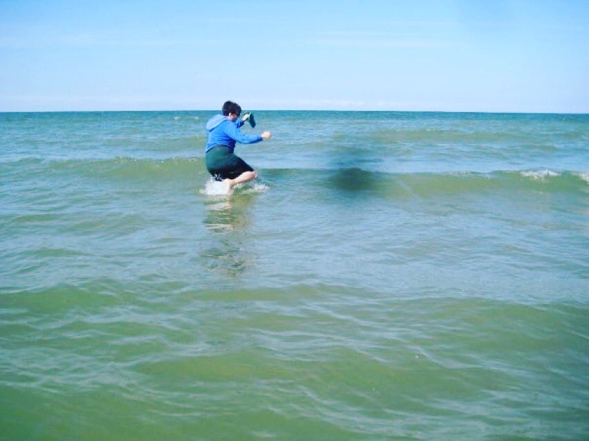Jamie_JeTaime's tweet photo. Jumping in Lake Erie on a cold day! #testthewater #simplecontest @SimpleSkincare https://t.co/o9CYqqIZcs