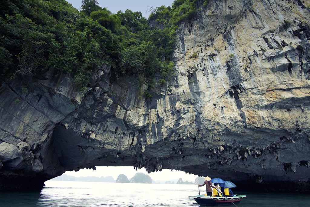 Hang Cao (Sky Gate) - a famous cave of Bai Tu Long Bay, considered a natural gate to Vung Vieng village. #HalongBay