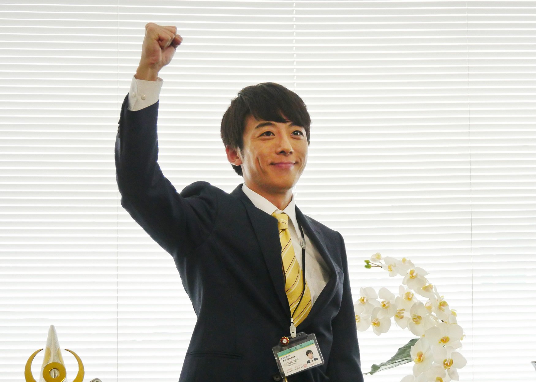 テレビ朝日 民王 ２週連続民王まつり ２週目は 我らが天才秘書 貝原茂平が主役のスピンオフ 恋する総裁選 貝原の秘密が明らかに T Co Jttdcvdodf 民王 高橋一生 貝原茂平 スピンオフ T Co Gs4yal6uku Twitter