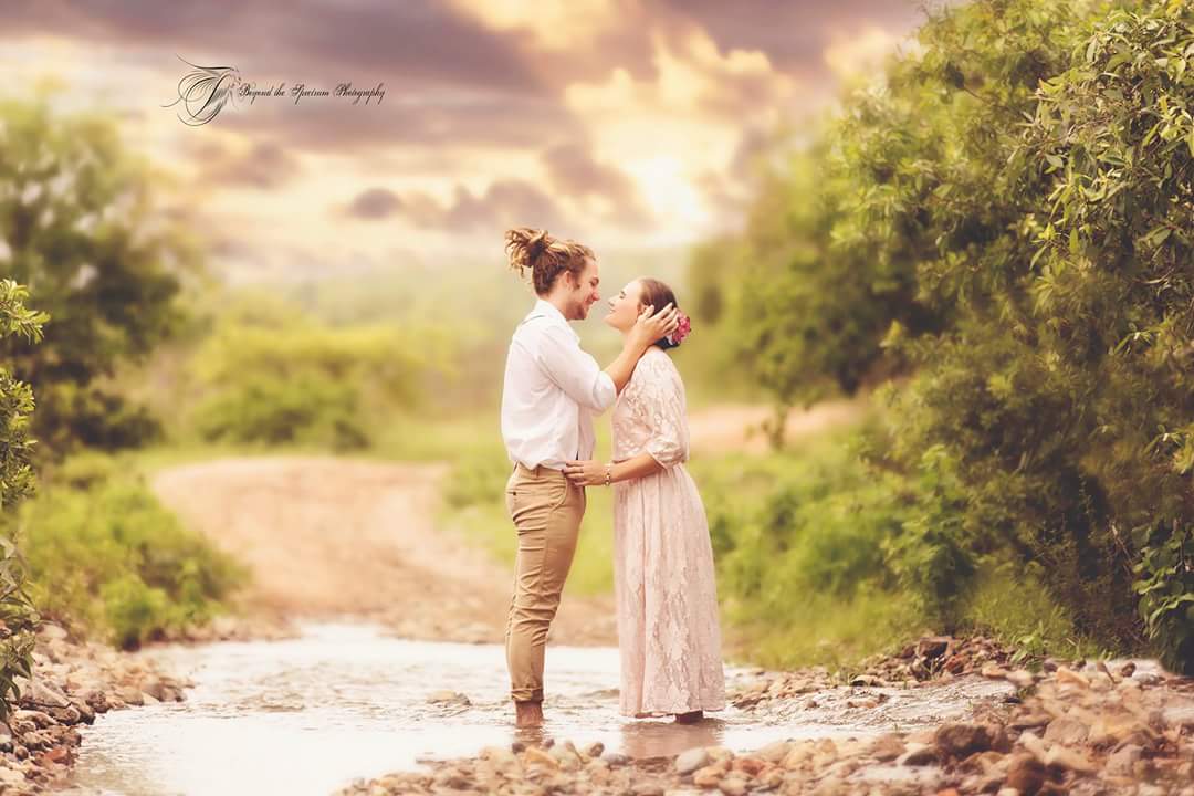 BtheSP's tweet photo. Romance is alive and well in my world !!!!
#photography #love #lovemyfamily #photographyismagic https://t.co/0yD0AZ9F6H