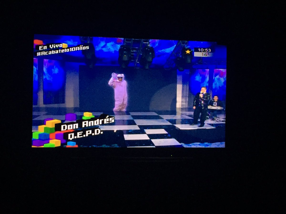 GilGarza11's tweet photo. Que bonito momento recordar a Don Andres en #Acabatelo10anos 😢🙏🏻😢 https://t.co/PaiPPXXQ0m