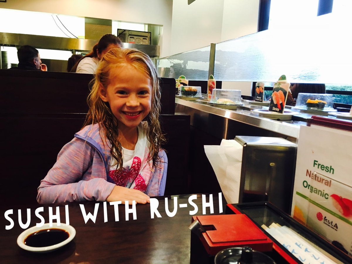 jwhitmore80's tweet photo. Sushi date w my beautiful daughter tonight. #winning https://t.co/Jfqd7fQDOg