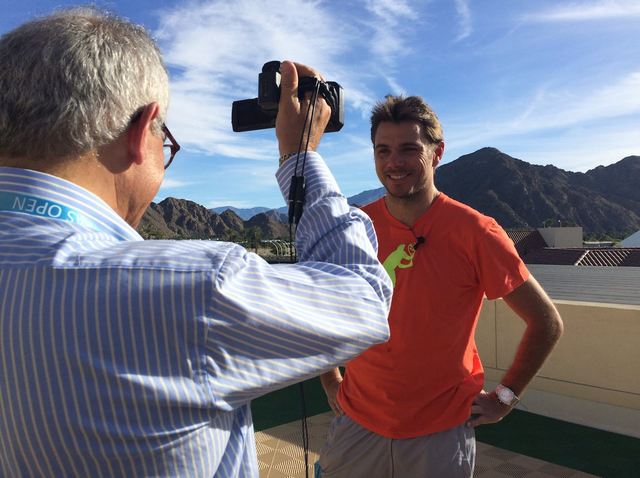 chda7777's tweet image. Busy media day for @stanwawrinka today at @BNPPARIBASOPEN #BNPPO16 #PopularMan #BusyMan #Wawrinka &amp;lt;3 (MyATP)