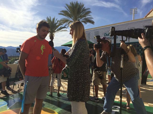 chda7777's tweet image. Busy media day for @stanwawrinka today at @BNPPARIBASOPEN #BNPPO16 #PopularMan #BusyMan #Wawrinka &amp;lt;3 (MyATP)