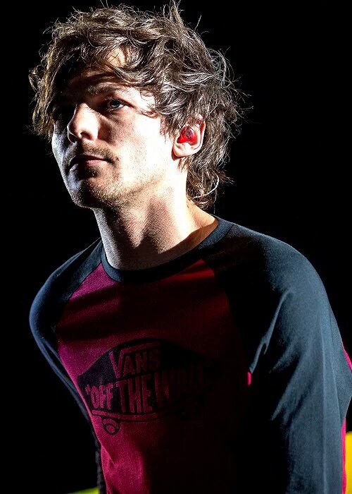 doncastercrush's tweet photo. Morniiiiing I love Louis with every particle of my body. He deserve the very best. Hope he has an amazing day. ☺❤ https://t.co/35yQRx7dR0