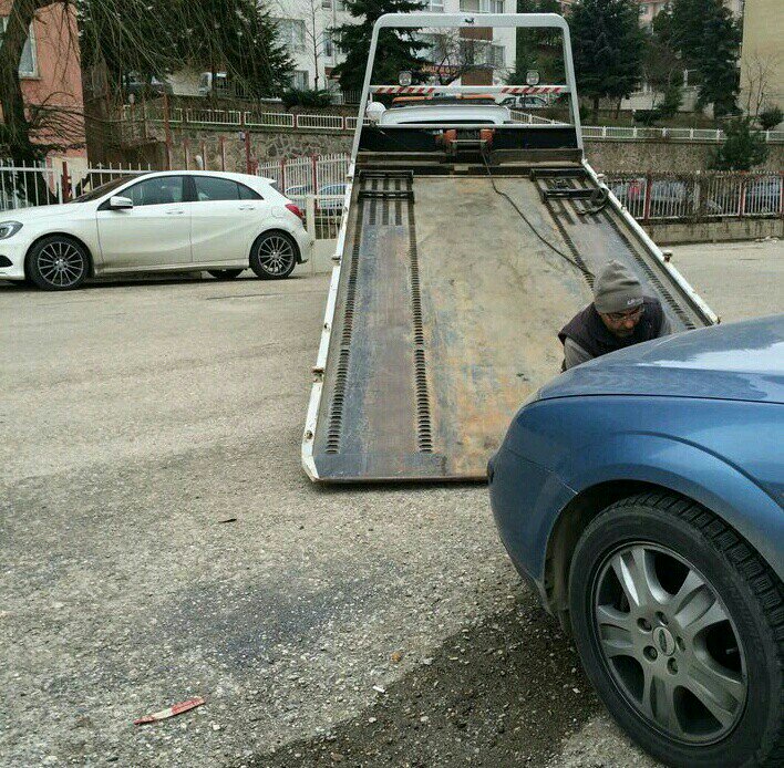 CW_Talas's tweet photo. Sorun yok.. Problem yok.. Yolda kaldım.. Kurtarıldım 😀 (@ Çankaya in Ankara) https://t.co/M2sbJGZv4K https://t.co/gtnkd0VtZg
