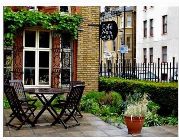 BrixtonBlog's tweet photo. Brixton Reviews: Cafe Van Gogh https://t.co/0UuUWnG56d https://t.co/UlSvd4kHr3