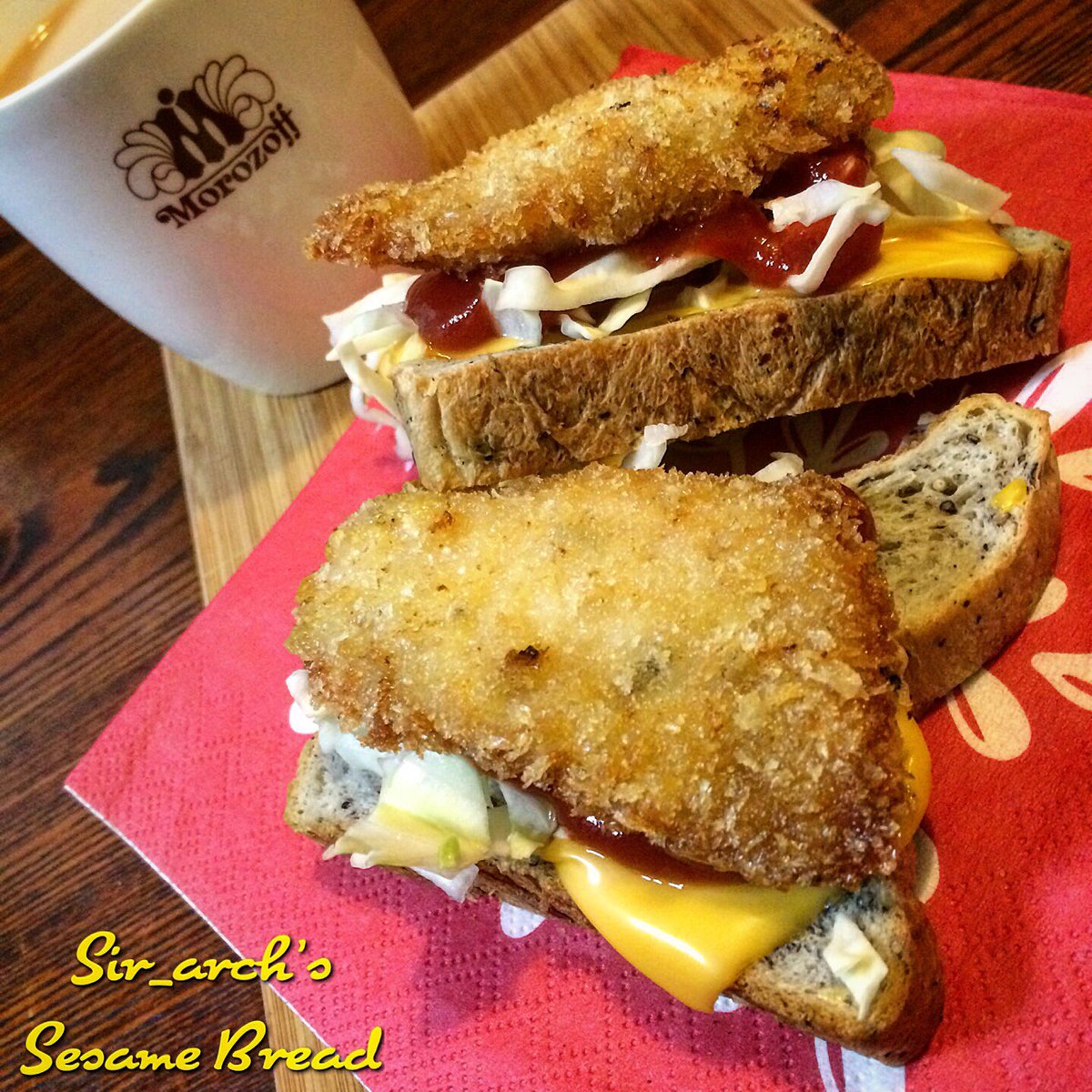 sir_arch's tweet photo. ごまプルマン。ほとんどパン見えてないけど。
#角食 #手ごねパン #ごまパン #成型パン #家庭パン #チキンカツ #pullmanbread #sesamebread #loafbread #cooking #baking https://t.co/aer9lJlsnM