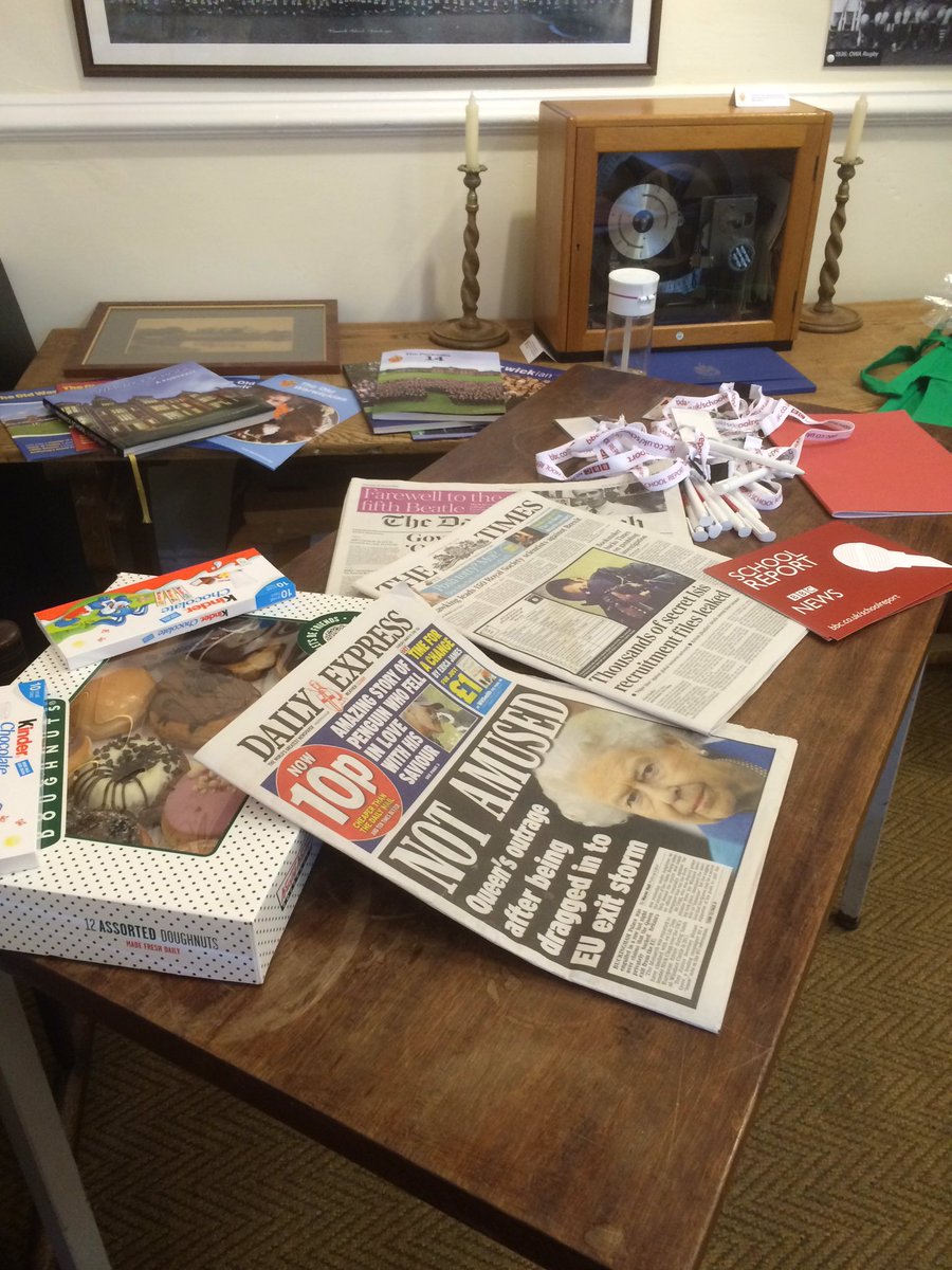 BBCSchoolReportWS tweet media