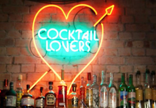 InstntDating's tweet image. Here's our top picks for group dates! We're thinking outside the box so you don't have to! instntgroupdating.com/top-10-group-d…