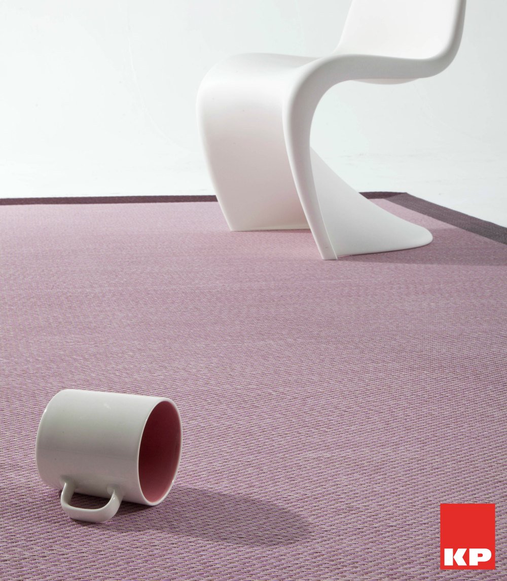 Consejos sobre Mantenimiento y Limpieza de #Alfombras y #Moquetas de #Vinilo ow.ly/ZhM2E  #Decoración