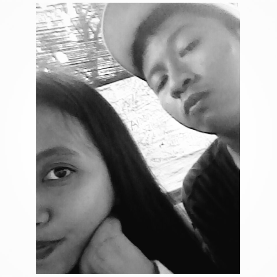 I wish i could stay with you💕💕