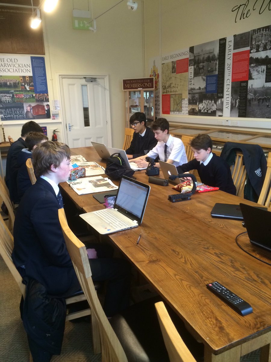 BBCSchoolReportWS tweet media