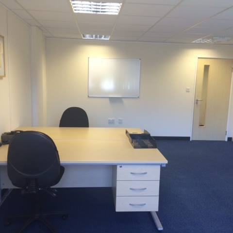 Office space available at excellent rates and flexible terms, Free Car Parking for tenants, 0191 478 8300