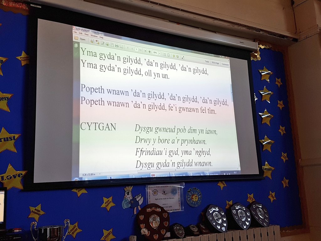 sthelensp's tweet image. We love singing Welsh songs in whole school singing practice! #singing #canu #singingpractice