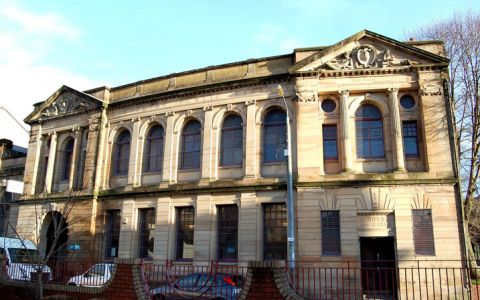 AjayClose's tweet photo. looking forward to appearing at magnificent new Glasgow Women's Library tonight #APetrolScentedSpring @gwlkettle https://t.co/JY4r8cOkuc
