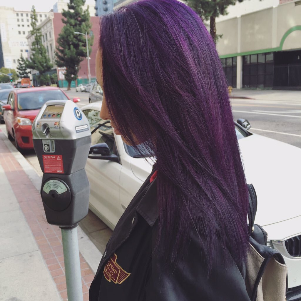 the_artsofhair's tweet photo. When @AlyciaTyre had purple hair 💜🔮😈 #lovedit #hairqueen https://t.co/50xNtWeATn