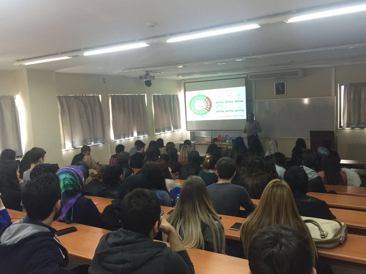 Bugün İstanbul Kültür Üniversitesinde  <a href="/ferayalpay_pr/">Feray Alpay</a> ile kişisel markalaşma üzerine konuşuyoruz. #prturk  <a href="/IKUedu/">İstanbul Kültür Üniversitesi</a>