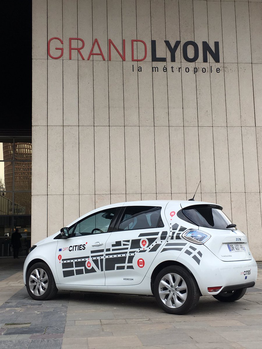 OPTICITIES's tweet photo. Study visit 1: experience Grand Lyon innovative #ITS services #Lyon #scalingmobility https://t.co/2wQnstClIP