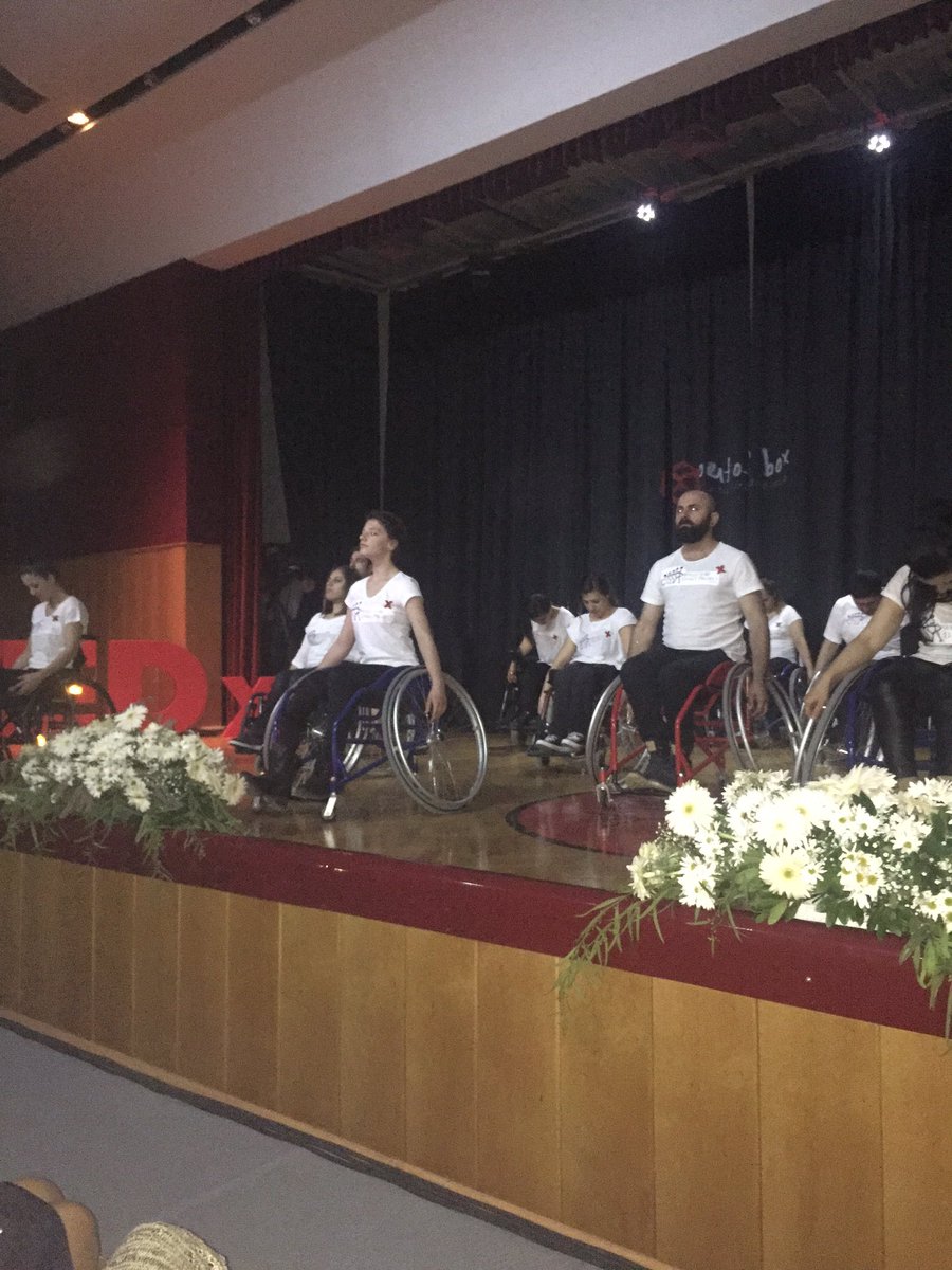bgeliyorumhayat's tweet photo. Ekip olarak #TEDxDEU katılıyoruz. Wheelchair Dance Project sahnede. Tek dileğimiz engelsiz bir dünya herkes için... https://t.co/6LGO69dXwc