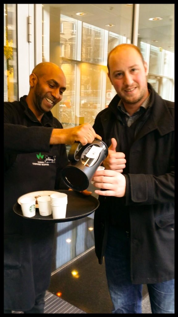 iWuseldusel's tweet photo. #EmeaCoffeeTasting at #NeueMainzer #40913 Bobby, give us some coffee! ☕️ https://t.co/ZCCOcUUxzV