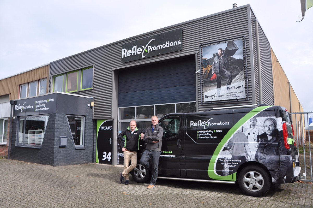 TFrun_Aalten's tweet photo. Wij zijn dolblij met onze nieuwe medaillesponsor @Reflex_tweet uit #Nijverdal! https://t.co/Y42jLZNUHW #hardlopen # https://t.co/qIVlADJe3a